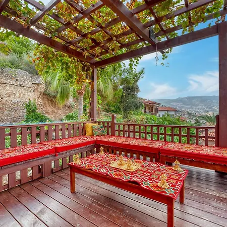 וילה The Sukabagi House אלאניה