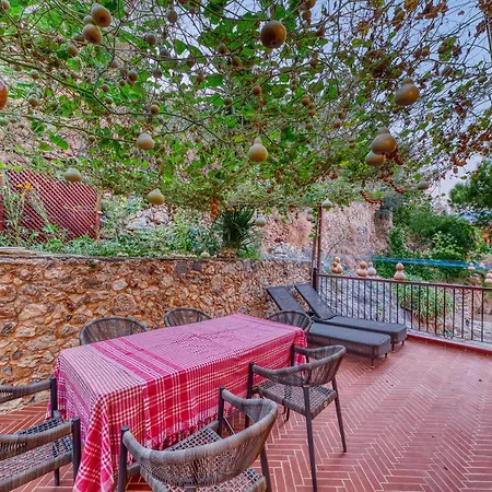 The Sukabaği House Villa